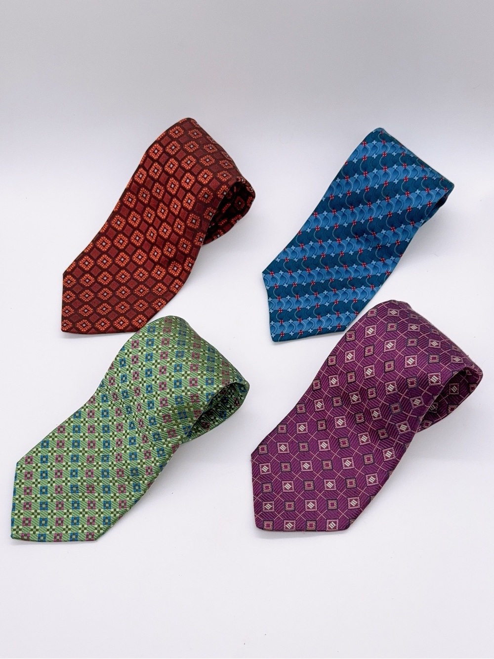 Lot of 4 Tom James 100% Silk Men's Ties - Geometric Patterns